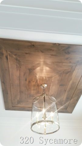 Recessed Wood Ceiling, Tray Ceiling Accent Ideas, Wood Details Interior, Wood Plank Tray Ceiling, Stairway Ceiling Ideas, Ceiling Accent Ideas, Wood Tray Ceiling, Ceiling Planks, Primary Bed