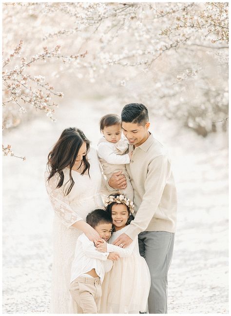 Almond Orchard Photoshoot for a family in the beautiful almond blossoms located near central california, Woodland, California, Almond Blossom Photoshoot, family photoshoot in the almond blossoms, photoshoot in white flowers Almond Blossom Photography Family, Blossom Photoshoot Family, Almond Orchard Photoshoot, Orchard Photoshoot, Blossom Photoshoot, Cherry Blossom Outfit, Almond Orchard, Woodland California, Blossom Photography