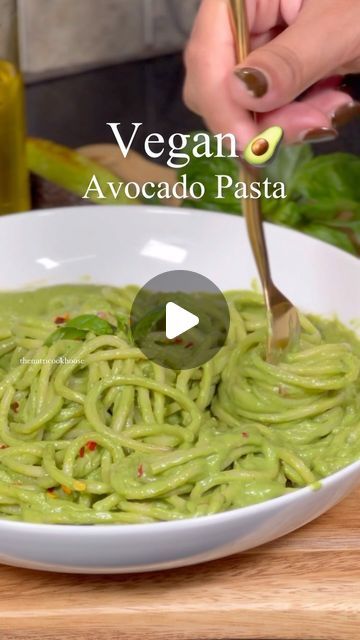 The Nutri Cookhouse by Deepa on Instagram: "🍝✨ Creamy Avocado Pasta! Ready in minutes and packed with flavor. Perfect for a quick, healthy meal. 🥑 

Ingredients:-
- 1 ripe avocado
-1cup spinach leaf
- 200 grams pasta (your choice)—
-fresh basil leaf
- 2 tablespoons olive oil
- 2 cloves garlic, minced
- 1 tablespoon lemon juice
- 1/2 teaspoon chili flakes
- Salt to taste
- Black pepper to taste
Instructions:-
1. Cook the pasta according to package instructions until al dente. Drain and set aside.
2. In a blender or food processor, add the avocado, basil leaf, spinach, olive oil, garlic, lemon juice, chili flakes, salt, and black pepper. Blend until smooth and creamy.
3. Toss the cooked pasta with the avocado sauce until well coated.
4. Serve immediately and enjoy.
.
.
#pasta #AvocadoPasta Pasta With Avocado Sauce, Avocado Pasta Sauce, Avocado Sauce Pasta, Creamy Avocado Pasta, Mediterranean Foods, Avocado Pasta, Olive Oil Garlic, Cooked Pasta, Basil Leaf