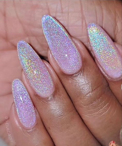 Bright Pink And Silver Glitter Nails, Sleeping Beauty Nails Aurora, Soft Sparkle Nails, Chrome Tip Nails French Manicures, Light Purple Nails With Glitter, Lavender Cat Eye Nails, Irredecent Nail Designs, Irridecent Design Nails, Purple Nail Set