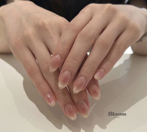 Natural Simple Acrylic Nails, Glitter Cat Eye, Elegant Touch Nails, Hello Nails, Subtle Nails, Gel Nails Diy, Minimal Nails, Casual Nails, Nails Set