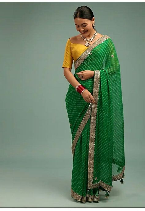 Flaunt your royal look, wearing this green georgette lehariya saree. The saree has a lehariya print with gotta work and resham thread border. Lehariya Saree, Lehariya Print, Punjabi Dress Design, Saree Drape, Desi Vibes, Outfit Collection, Gotta Work, Patola Saree, Punjabi Dress