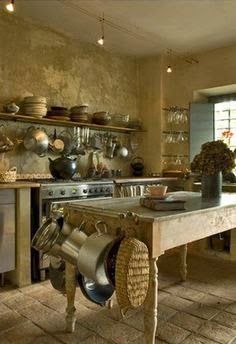 Eye For Design: Decorate Your Kitchen With An Unique Work Table Rustic Farmhouse Style Kitchen, French Country Kitchens, French Country Kitchen, French Kitchen, French Cottage, Rustic Farmhouse Style, Farmhouse Style Kitchen, French Country House, Farmhouse Sink