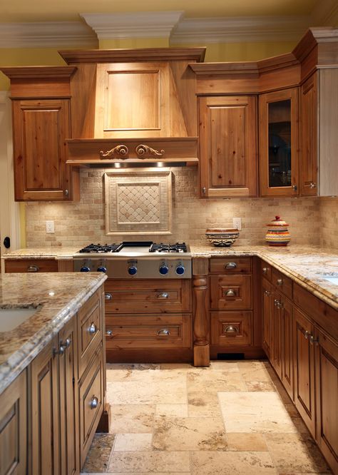 Travertine Backsplash Kitchen, Range Backsplash, Awesome Kitchens, Cabinet Color Ideas, Hood Range, Type Of Kitchen, Kitchen With Quartz, Kitchen Cabinet Color, Stone Backsplash Kitchen