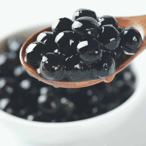 Best Tapioca Pearls Brands to Buy for Homemade Boba Bubble Tea Pearls, Make Bubble Tea, Bubble Tea At Home, Tapioca Boba, Tapioca Pearl, Boba Tea Recipe, Boba Recipe, How To Make Bubbles, Bubble Tea Recipe