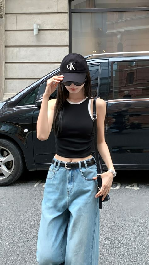 Neat Casual Outfits, Clothes Korean Style, Korean Casual Outfits, Ribbed Tank Top, Korean Girl Fashion, Easy Trendy Outfits, Ribbed Tank, Kpop Fashion Outfits, Casual Style Outfits