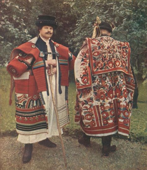 / Hungarian Clothing, Hungarian Embroidery, Folk Clothing, Church Ceremony, European Culture, Folk Dresses, Folk Fashion, Central Europe, Traditional Fashion