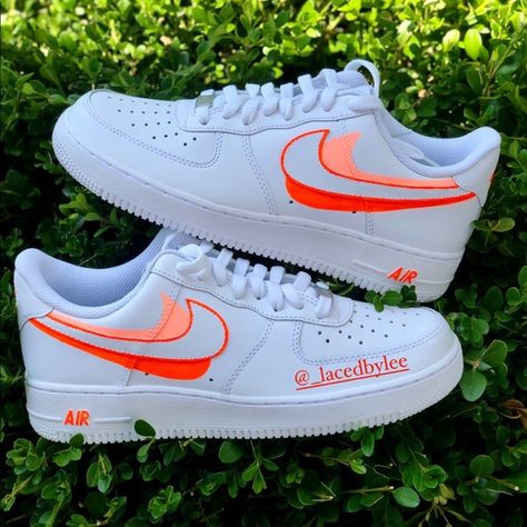 Womens Shoes Sneakers Nike, Nike Jordan Orange, Custom Air Force 1 Women, Hand Painted Nikes, Neon Nike Shoes Women, Nike Painted Shoes, Costume Sneakers, Custom Nike Dunks, Cute Shoes Nike