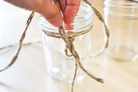 Yarns and Buttons: Mason Jar Hanging Lanterns Hanging Jars With Twine, Hanging Mason Jars Wedding, Twine Lanterns, Diy Candle Lantern, Bridal Shower Brunch Menu, Make Lanterns, Crafts For House, Mason Jar Hanger, Mason Jar Hanging