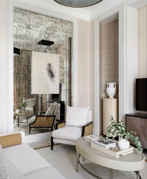 China Style Interior, Mirror Decor Living Room, Classical Interior, Chic Interior Design, Luxury Living Room Design, Small Apartment Living Room, Home Entrance Decor, Minimalist Room, Design Living Room