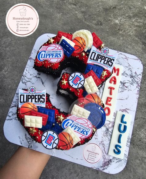 Number Cake For Men, Themed Number Cake, Cupcake Birthday, Cupcake Birthday Cake, La Clippers, Number Cake, Number Cakes, Cakes For Men, Cakes For Boys