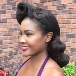 1950s Black Hairstyles, 1950 Hairstyles, 1950 Hairstyle, Cabelo Pin Up, 40s Hairstyles, Vintage Updo, 1950s Hairstyles, 50s Hairstyles, American Hairstyles