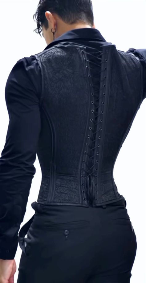 Corsets Fashion, Corset Looks, Hot Costume, Corset Outfit, Corset Shirt, Corset Fashion, Fashion Suits For Men, Halloween Fashion, Hot Outfits