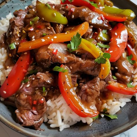 Best Ever Pepper Steak - Easy and Delicious - My Home Made Recipe Asian Pepper Steak Recipe, Steak Ideas For Dinner Easy, Flank Steak Asian Recipes, Pepper Steak Recipe Chinese, Pepper Steak Crock Pot, Beef And Peppers Recipe, Peppered Steak Recipe, Steak And Peppers Recipe, Best Ever Pepper Steak