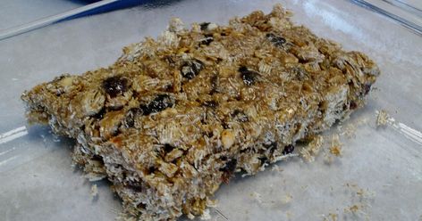 This recipe is from the side of a box of cereal. I used Post Shredded Wheat, Wheat 'n Bran.  It was great as is, but I thought it was a litt... Frosted Mini Wheats Recipe, Shredded Wheat Cereal Recipes, Cereal Recipes Desserts, Shredded Wheat Recipes, Cereal Recipes Snacks, Cereal Ideas, Shredded Wheat Cereal, Mini Wheats, Wheat Cereal