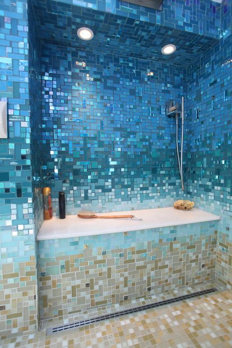 Blue Glass Tile Bathroom, Bathroom Mosaic Tile Ideas, Under The Sea Bathroom Ideas, Design Accent Wall, Under The Sea Bathroom, Blue Shower Tile, Glass Tile Bathroom, Shower Mosaic, Tile Accent Wall