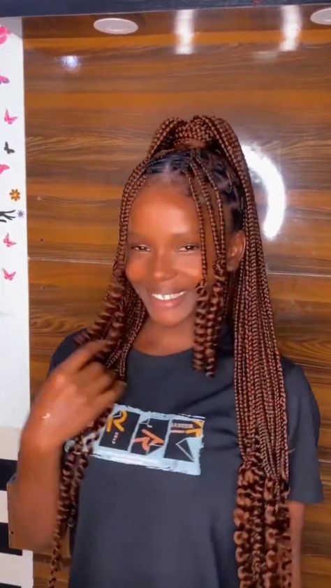 Knotless braids with curled ends curls Knotless Braids With Curled Ends, Long Braids With Curls At The End, Long Braids With Curls, Braids With Curled Ends, Curled Ends, Braids With Curls, Hair Ponytail, Hair Ponytail Styles, Knotless Braids