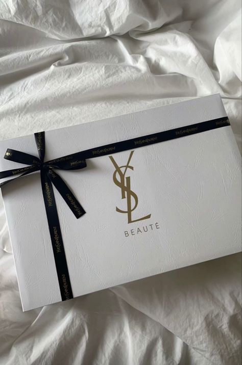 Luxury Box Design, Luxury Brand Packaging, Elsa Steel, Royal Elite Series, Luxury Packaging Design, Royal Elite, Luxury Lifestyle Fashion, Ysl Beauty, Elite Series