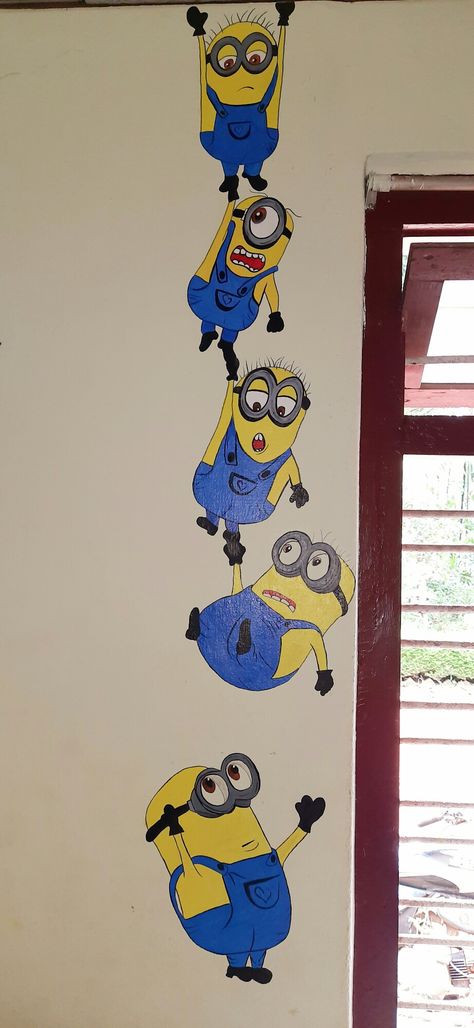 Wallart#hanging minions Minion Wall Painting, Minion Sketch, Baloon Wall, Minion Painting, Multiple Canvas Paintings, Wall Painting Ideas Creative, Minion Drawing, Cartoon Wall Painting, Simple Wall Paintings