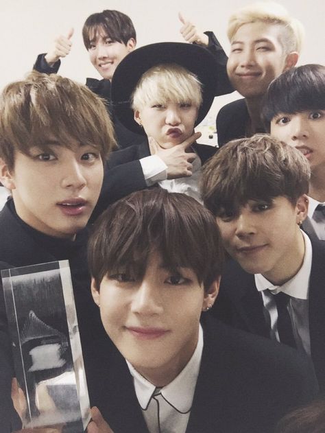 Bts Selca, Bts 2015, Bts Predebut, Bts Group Photos, Bts Group, About Bts, I Love Bts, Bts Members, Fan Fiction