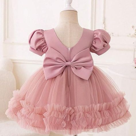 Cute little baby dress!! net embroidery work ruffle patterned flared short sleeve baby girl frock, Pack of 1 Dm to get the link!! Product link in the bio!! HURRY limited deal offer!! #baby#babygirl#babydresses#instagram#instababies#product#sale#deal Girl Frock, Net Embroidery, Ruffle Pattern, Product Sale, Baby Balloon, Balloon Dress, Frocks For Girls, Book Decor