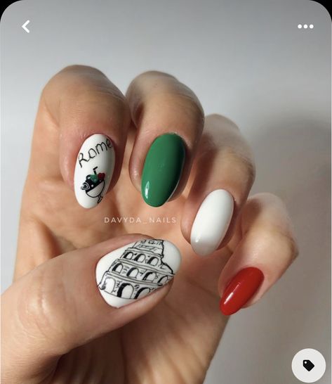 Nails Italy Design, Nail Designs Italy, Italy Nails Ideas, Rome Inspired Nails, Italy Theme Nails, Italian Nail Designs, Nails For Rome, Italy Themed Nails, Italy Nail Art