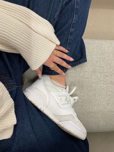 White New Balance 550 Outfit, New Balance Outfit 550, New Balance 550s Outfit, White New Balance Outfit, White Trainers Outfit, 550 New Balance Outfit, New Balance 550 Outfit Woman, New Balance 550 Outfit, 550 Outfit