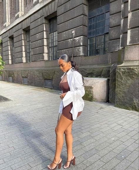 Date Night Outfit Summer Dinner Casual, Black Woman Dinner Outfit, Casual Lunch Date Outfit Summer, Lunch Outfits Black Women, Brown Dinner Outfit, Woman Brunch Outfit, Stylish Dinner Outfit, Lunch Date Outfit Summer, Family Brunch Outfit