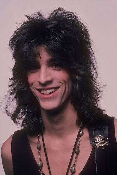 Warren Demartini, Rock Star Hair, 80s Glam Rock, Glam Rock Bands, 70s Hair, 80s Hair, 80s Bands, Glam Metal, Most Beautiful People