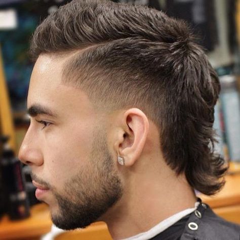 Believe Or Not, A Mullet Haircut May Look Really Hot In 2019 ★ Mens Mullet, Modern Mullet Haircut, Mullet Fade, Short Mullet, Mohawk Hairstyles Men, Monochrome Makeup Look, Asian Haircut, Taper Fade Haircut, Mullet Haircut