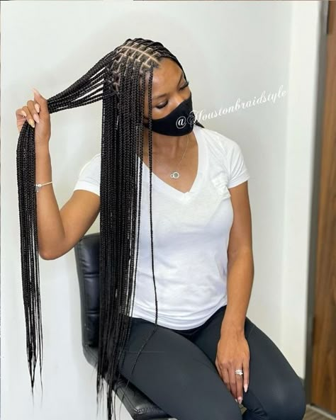 31 Box Braids Ideas for Black Women [NHP] Small Box Braids Hairstyles Long, Medium Long Knotless, Braids Ideas For Black Women, Box Braids Ideas, Small Box Braids Hairstyles, Braids Hairstyles For Black Women, Black Box Braids, Weave Hairstyles Braided, Small Box Braids