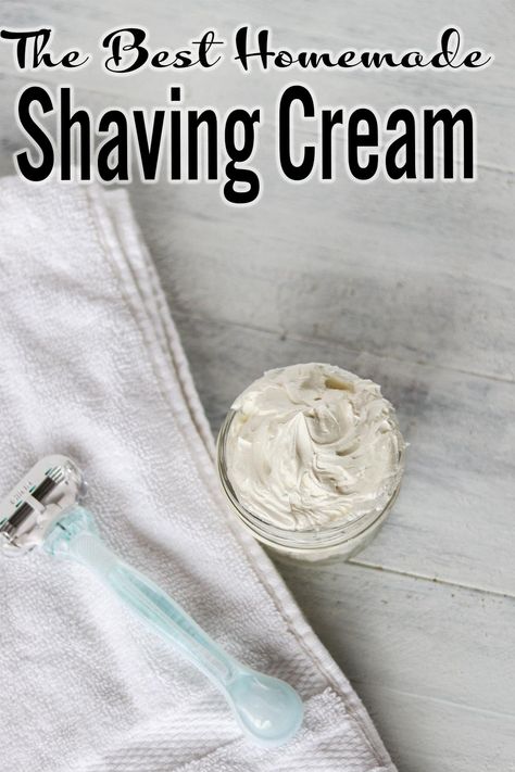 This DIY shaving cream whips up into a nice, light and fluffy mixture. You can keep it plain, or add your favorite essential oils for scent. It also makes a great handmade gift for Dads! Non Toxic Shaving Cream, Shaving Butter Recipe, Homemade Shave Oil, Diy Shaving Cream For Women, Coconut Oil Shaving, Bumblebee Apothecary, Diy Shaving Cream, Homemade Shaving Cream, Face Cream Recipe