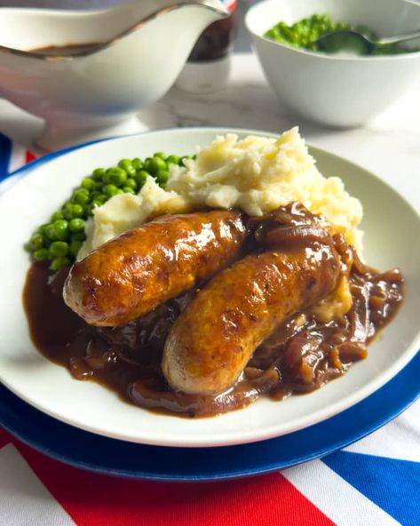 Aligot Recipe, Bangers And Mash Recipe, Buttered Cabbage, Sausage And Mash, Buttery Mashed Potatoes, British Dishes, Mash Recipe, Bangers And Mash, Onion Gravy