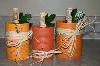 Diy Pumpkins Crafts, Tin Can Crafts, Fall Stuff, Fall Deco, Homemade Halloween, Fall Halloween Crafts, Tin Cans, Fall Craft, Autumn Crafts