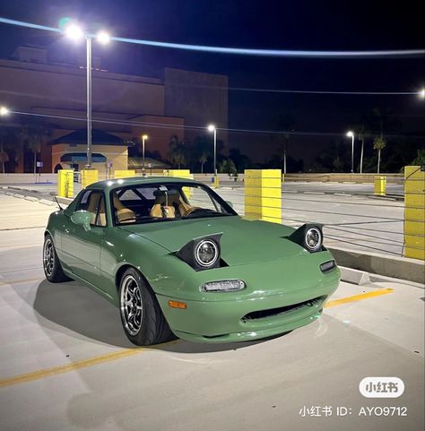 Green Miata, Miata Car, Vw New Beetle, Mazda Cars, Best Jdm Cars, Subaru Cars, Mazda Mx5 Miata, Miata Mx5, Car Projects