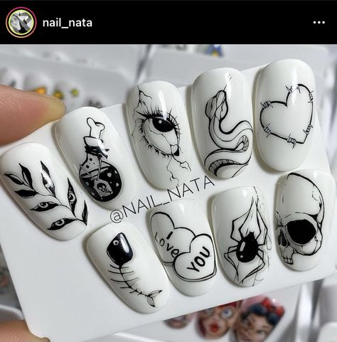 Grungy Nail Art, Nail Ideas Gothic, Cinnamon Nails, Horror Nails, Fake Nails Designs, Romantic Nails, Punk Nails, Nail Drawing, Gothic Nails