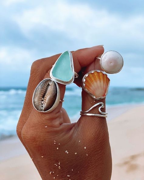 Sea Glass Rings, Sunrise Shell, Surf Jewelry, Mermaid Jewelry, Seashell Jewelry, Puka Shell, Shell Ring, Bezel Ring, Jewelry Essentials