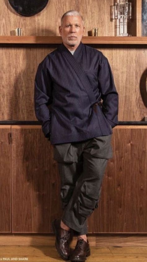 Avant Garde Fashion Male, Mens Denim Inspiration, Japanese Menswear, Mens Wear Shop, Nick Wooster, Older Mens Fashion, Japanese Jacket, Male Kimono, Masculine Style