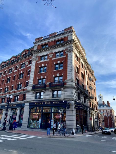 Harvard Square Aesthetic, Boston Sketch, Boston Vibes, College Harvard, Boston Harvard, Boston Life, Boston Aesthetic, Boston Vacation, Harvard Square