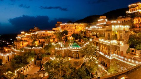 Neemrana Fort Palace | Resorts near Delhi | Hotels in Delhi Neemrana Fort Palace, Neemrana Fort, Ayurvedic Spa, Palace Resorts, Best Weekend Getaways, Heritage Hotel, Unique Hotels, Palace Hotel, Weekend Breaks