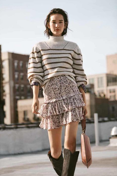 Isabel Marant Etoile Alpaca Georgia Pullover Isabel Marant Style, Chic Wardrobe, Slouchy Boots, Modest Dress, Fashion Mood Board, Isabel Marant Etoile, Fashion 2020, Tall Boots, Soft Knits