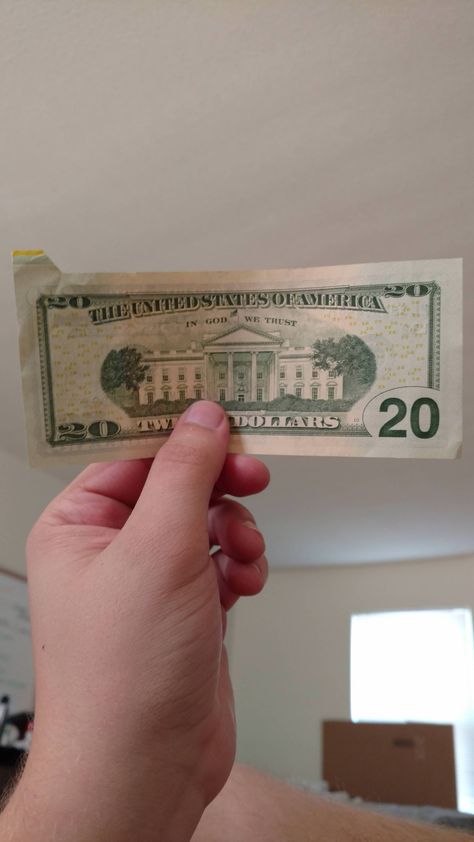 Injection Hand Pic, 100 Dollars Bill, Fake Dollar Bill, Electronics Workspace, Picture Of Money Dollar Bills, 1000 Dollar Bill, 20 Dollar Bill, Jennifer Aniston Videos, One Hundred Dollar Bill