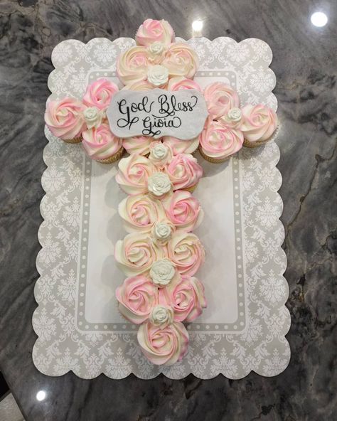 Cross Shaped Cupcakes, Communion Cupcakes Girl, 1st Communion Party Ideas Girl, Baptism Cake Girl Simple, First Communion Cupcake Cake, Cross Cakes First Communion, Communion Ideas Girl, Baptism Sheet Cake Girl, Cross Cupcake Cake Baptisms