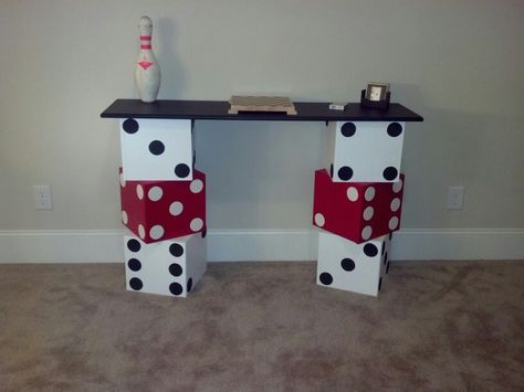 DIY dice table with chalkboard painted top for game room. Easy project! Hotel Room Theme Ideas, Dice Table Diy, Colorful Game Room, Dice Furniture, Diy Game Room Decor, Game Room Diy, Dice Decorations, Game Room Theme, Card Room Decor