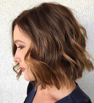 Golden Brown Bob, Baylage Hair, Golden Brown Hair Color, Brown Bob, Brown Hair Color Ideas, Golden Brown Hair, Brown Hair Shades, Brown Ombre Hair, Light Golden Brown