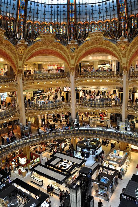 Lafayette Galeries Paris, Galleries Lafayette Paris Shopping, Paris Mall, Paris Shops, Galerie Lafayette Paris, Galeries Lafayette Paris, Lafayette Hotel, Lafayette Paris, Paris Wallpaper