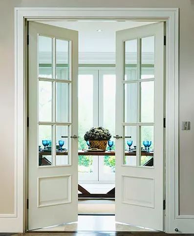 Interior Doors 101 - how to choose the right interior doors Pintu Ganda, 1930s Semi, Pintu Interior, Internal Double Doors, Interior Door Styles, Internal French Doors, Internal Glass Doors, Double Doors Interior, Casa Country