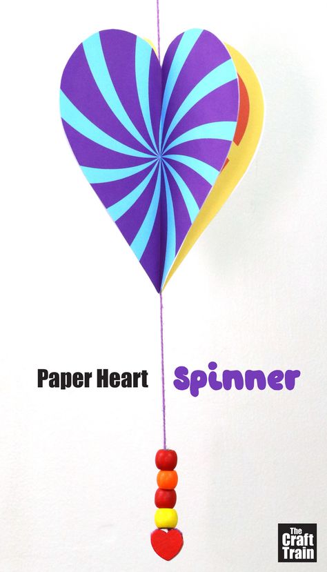 Paper heart spinners Paper Spinners, Felt Tip Markers, Clever Classroom, Stem Crafts, Diy Heart, Coloured Paper, Valentine Activities, Fun Printables, Paper Heart