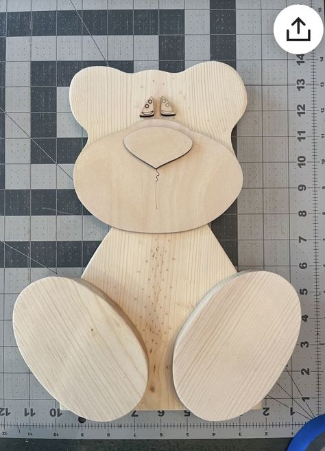 Spring Wood Crafts Diy, Wood Cutouts Patterns, Small Bear Pattern, Fence Peekers, Bear Shelf, Diy Scroll, Valentine Wood Crafts, Critter Sitters, Wood Bear