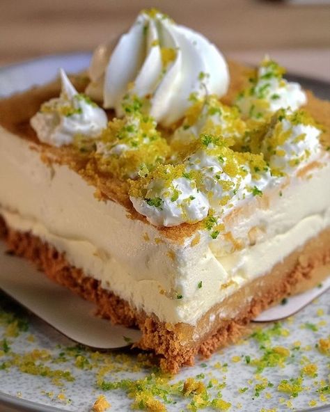 Key Lime Pie Lush 🥧🍈

Enjoy the... - Leanne Morgan Fans Key Lime Filling, Lush Dessert, Lush Recipes, Key Lime Juice, Lime Lush, Lime Pie, Key Lime Pie, Graham Cracker Crust, Whipped Topping